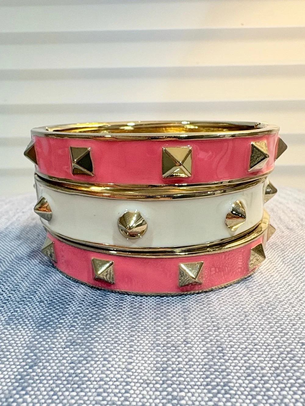 1 Studded Enamel Hinge Bangle Bracelet - Picture 5 of 9
